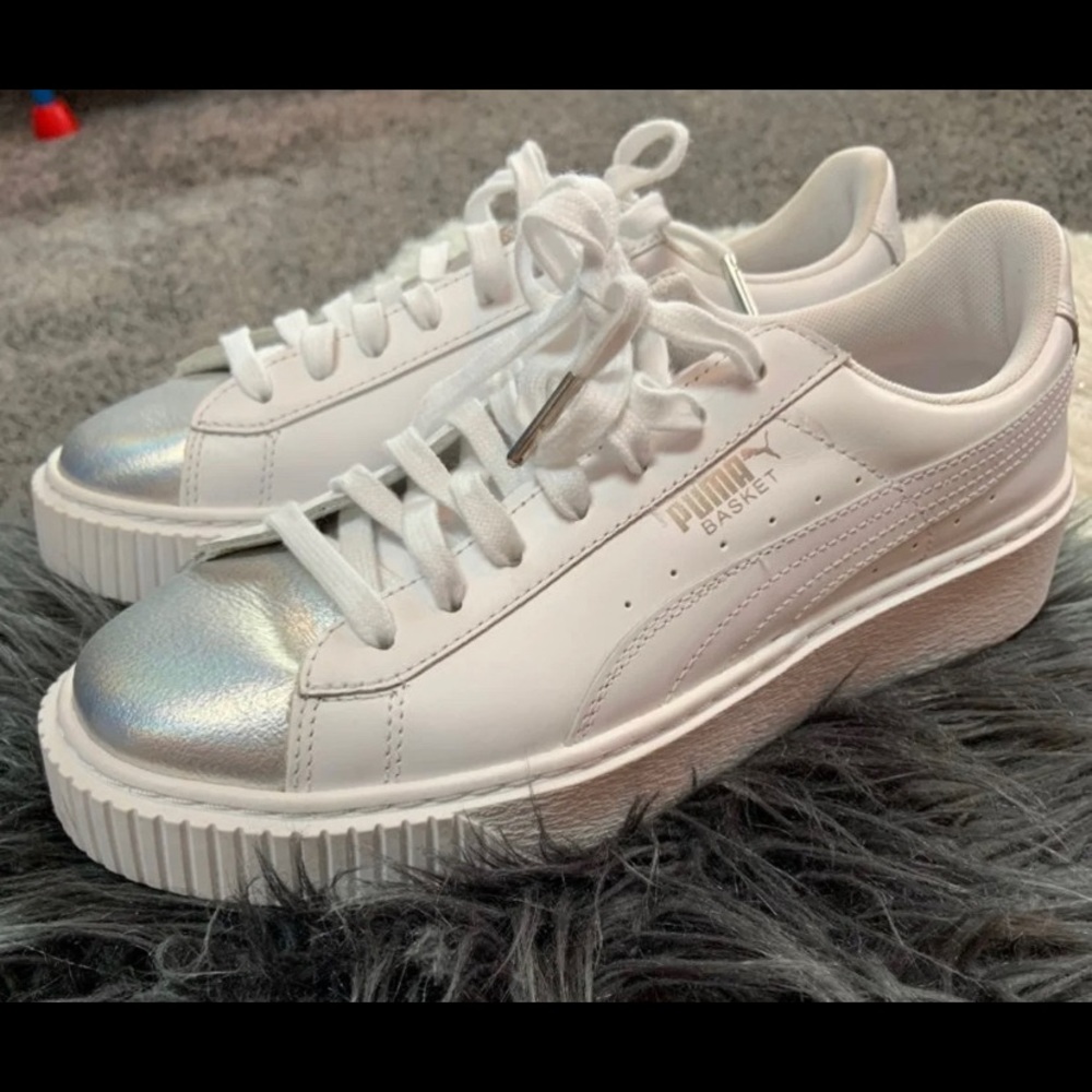 COPY - worn once Puma Basket white silver shoes women’s 8